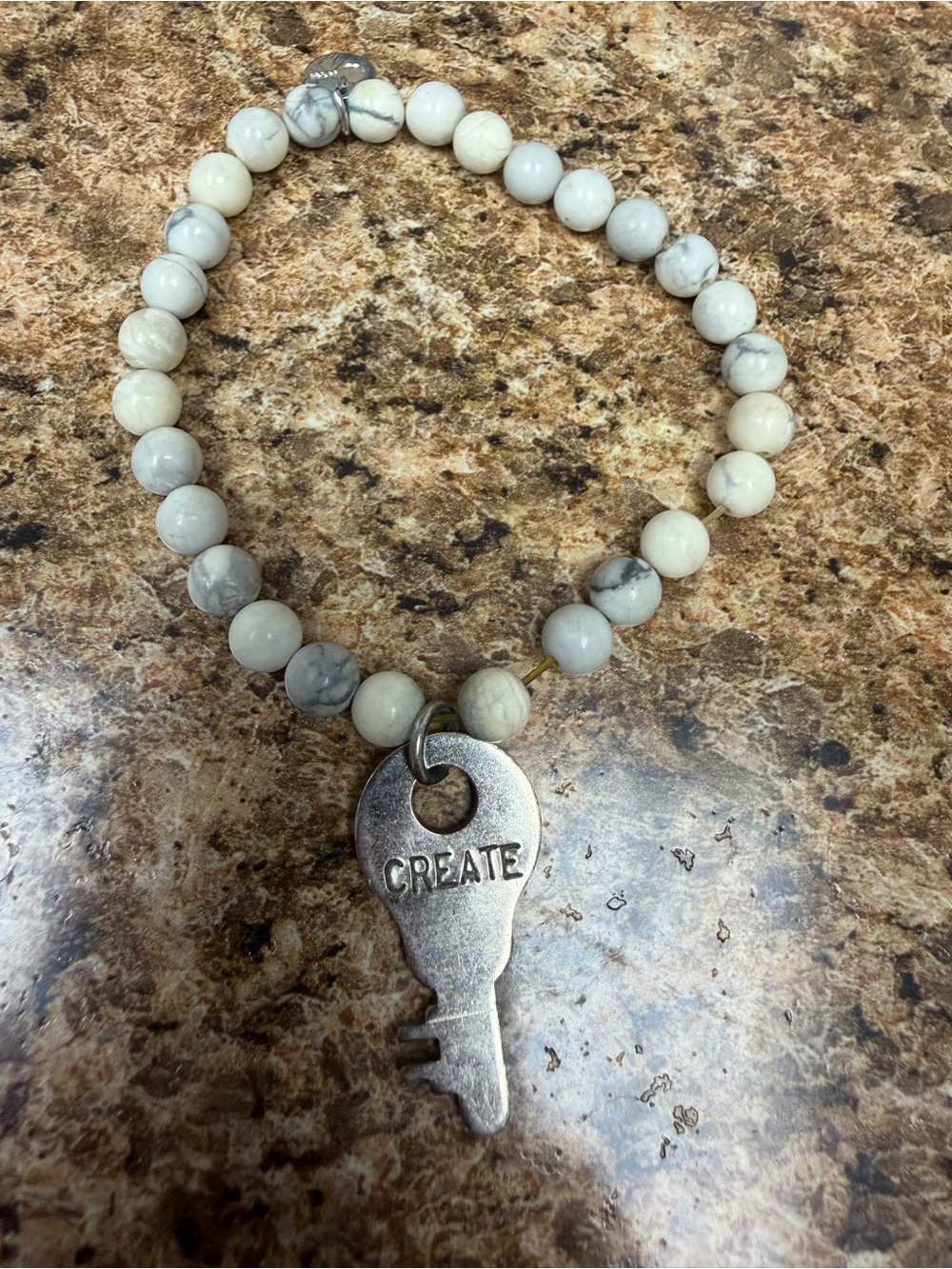 The Giving Keys CREATE Key Charm White Howlite Beaded Stretch Bracelet 7”